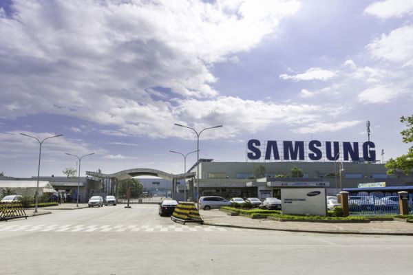 Let Samsung suppliers resume production, province tells neighbor
